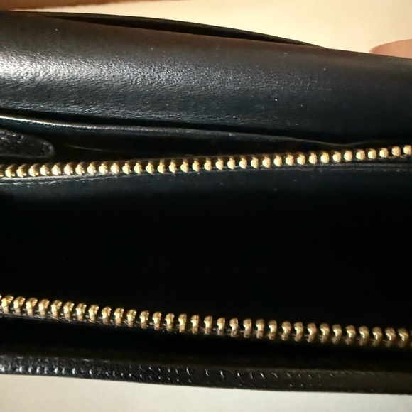 LOEWE Black Continental Wallet-Timeless Luxury!🖤✨ - Picture 8 of 9